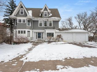 2510 E Superior St, Duluth, MN 55812