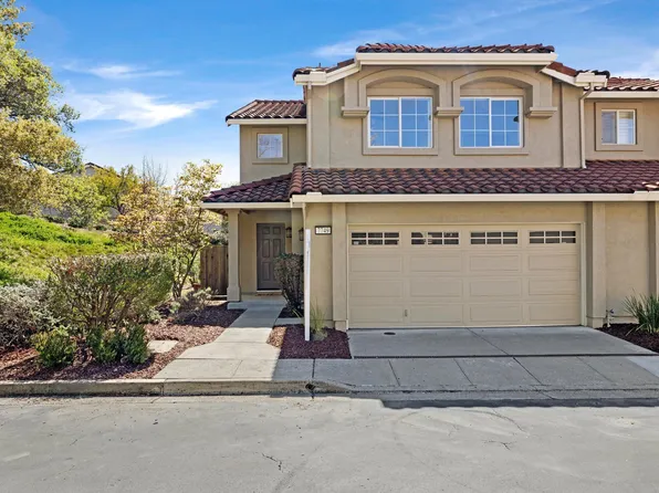 7749 Summerhill Pl, Castro Valley, CA 94552