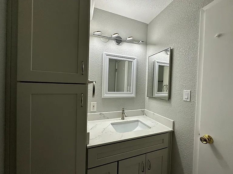 2297 Goldcrest Cir — Photo 21