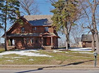 13182 Ridge Rd, North Royalton, OH 44133