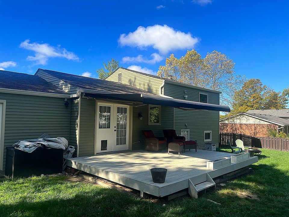 2nd image of 3896 Hanover Dr