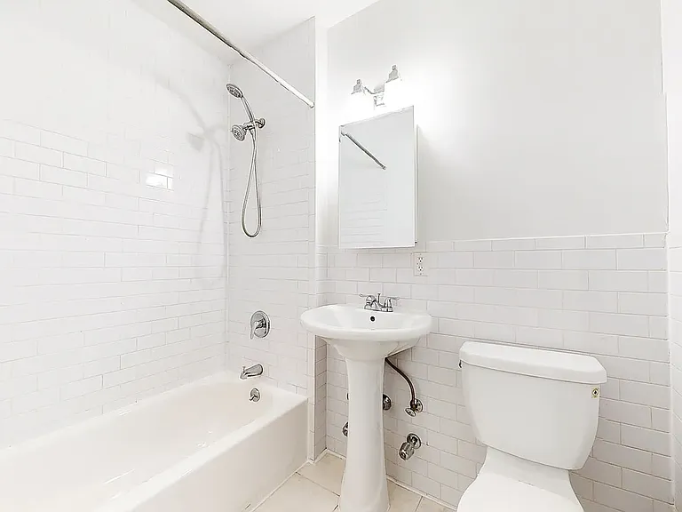 216 E 95th St #1W — Photo 9