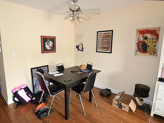 3rd image of 1563 W Pratt Blvd APT 2A