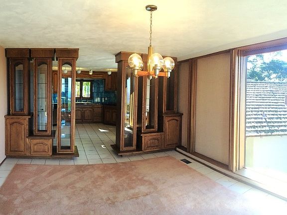 Kitchen/Dining Rooms