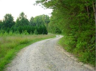 5375 Cralles Rd, Amelia Court House, VA 23002