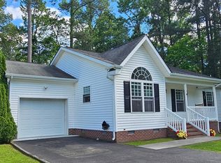 344 9th St, Colonial Beach, VA 22443