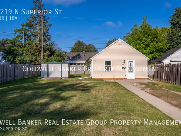 2219 N Superior St, Appleton, WI 54911