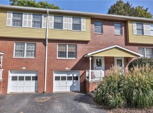 6452 Forest Gln, Victor, NY 14564