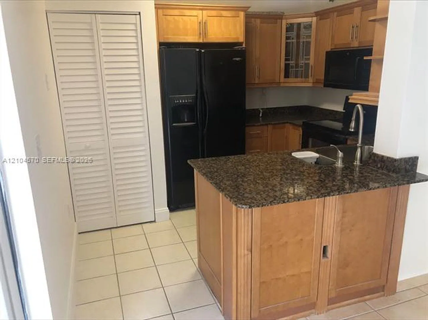 341 W Park Dr cu-106-15, Miami, FL 33172 — Photo 1