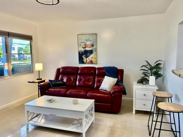 1011 Harwood C #1011, Deerfield Beach, FL 33442