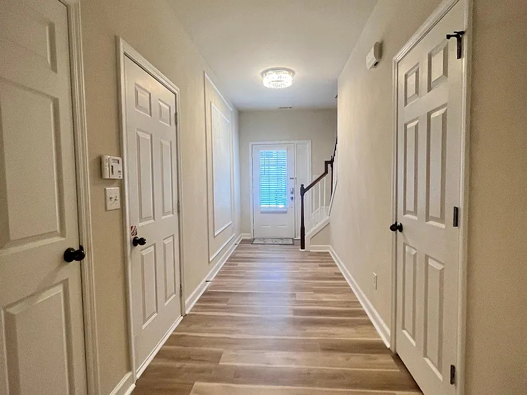 1641 Northgate Mill Dr — Photo 5