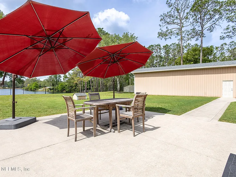 4610 Saddlehorn Trl — Photo 32