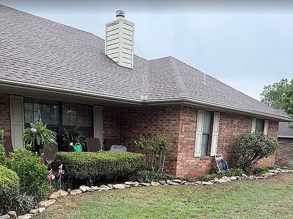 Front landscaping