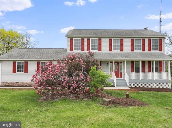 172 Ma And Pa Pkwy, Kearneysville, WV 25430