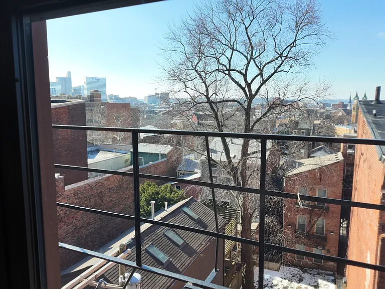 212 Peete St #23 — Photo 7