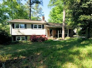 4705 Deerwood Dr, Raleigh, NC 27612