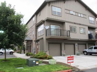 635 NE Garswood Ln, Hillsboro, OR 97006