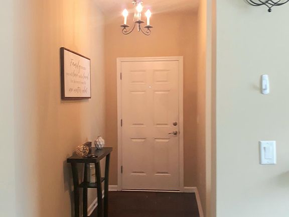 3rd image of 11738 Alexandra Dr