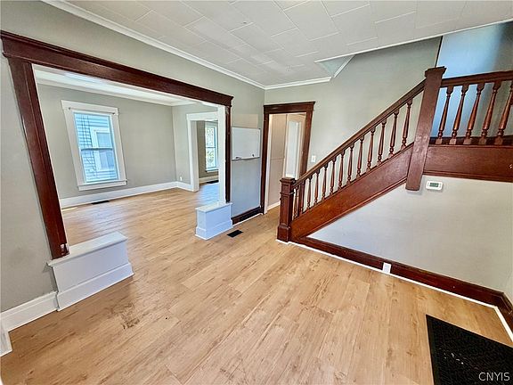 3rd image of 225 W Corning Ave