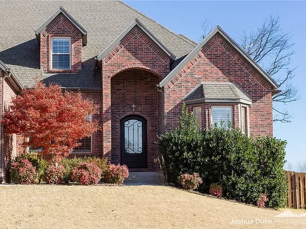 3148 N Chassy Ave, Fayetteville, AR 72703