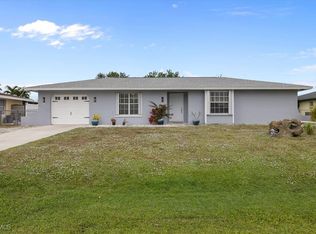 1815 SE 8th Ter, Cape Coral, FL 33990
