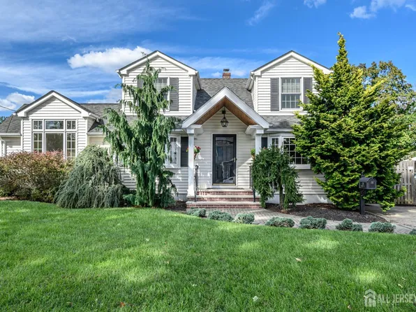 128 Florence Pl, South Plainfield, NJ 07080