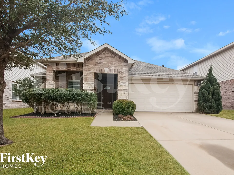 1305 Haley Ln