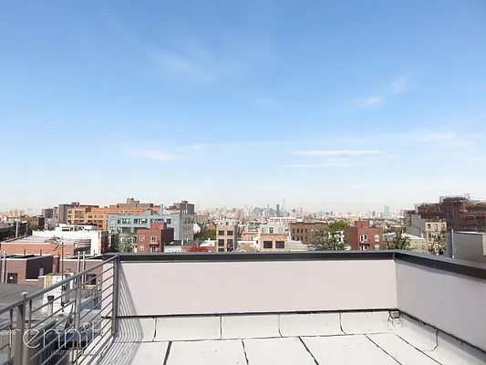 Rented by Rennit Inc. | media 15