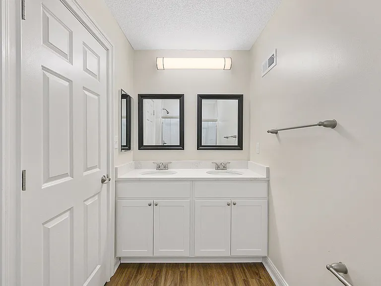Harpers Point Apartments* — Photo 105