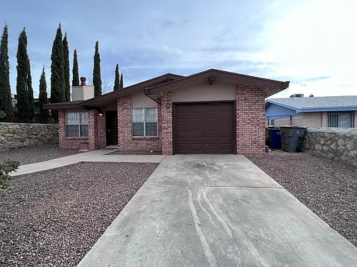 11736 Henry Phipps Dr Photo 1
