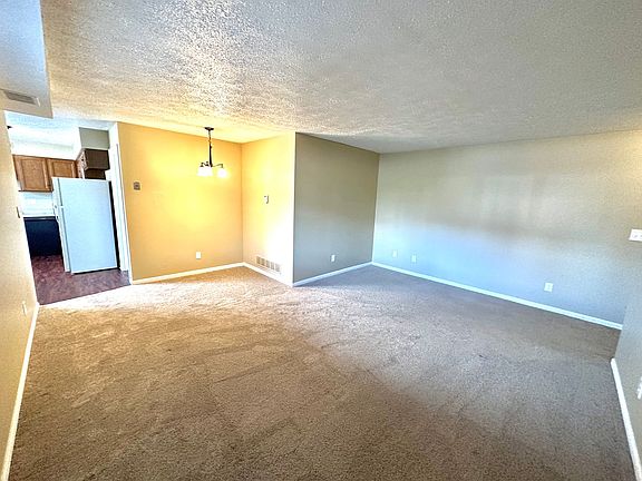 3rd image of 483-491 Lovers Lane; Country Clb #50