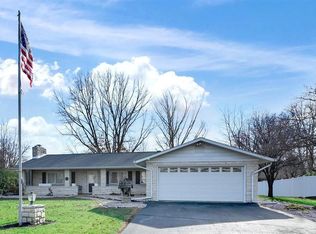 280 Robin Dale Dr, Leola, PA 17540