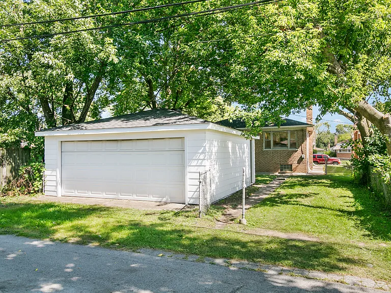14214 Minerva Ave — Photo 18