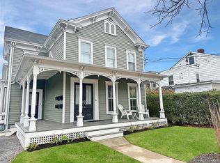 611 Main St #B, Greenport, NY 11944