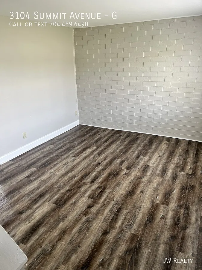 Fresh, clean and remodeled Two Bedroom Apartment! — Photo 3