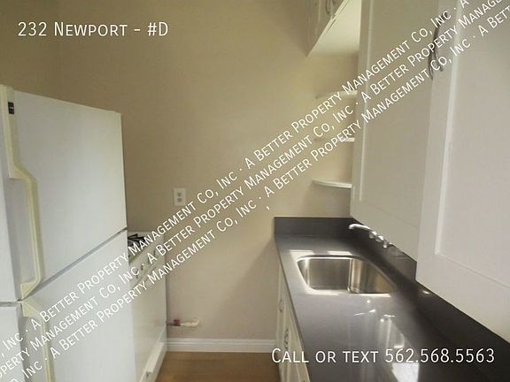 4th image of 232 Newport Ave APT D