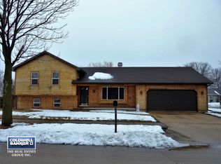 2509 S Driftwood Ln, Appleton, WI 54915