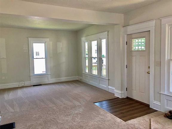 4th image of 108 Chautauqua Ave