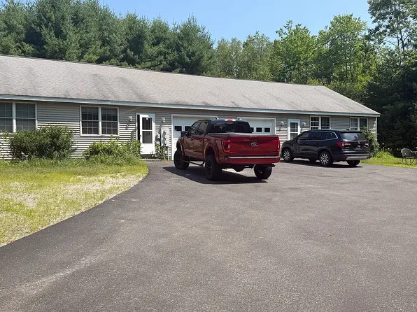 561 Mountfort Rd #A, North Yarmouth, ME 04097