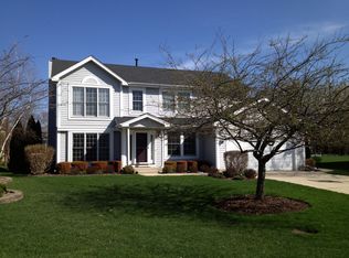 944 Barlina Rd, Crystal Lake, IL 60014