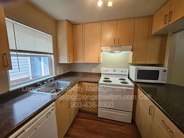 20 SE 172nd Ave #113 — Photo 21