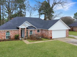 3014 Harrisburg Ln, Texarkana, TX 75503