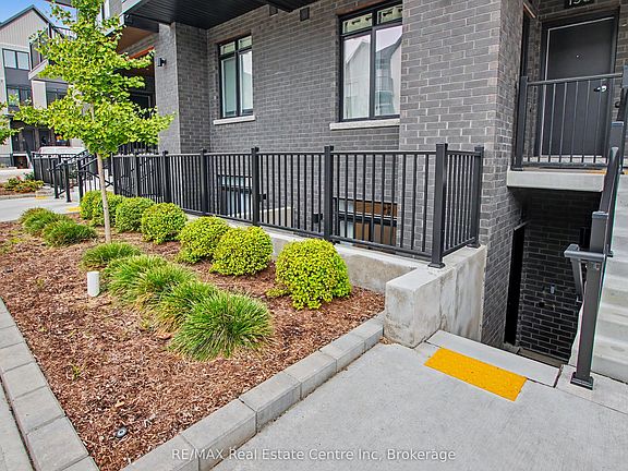 3rd image of 824 Woolwich St #192