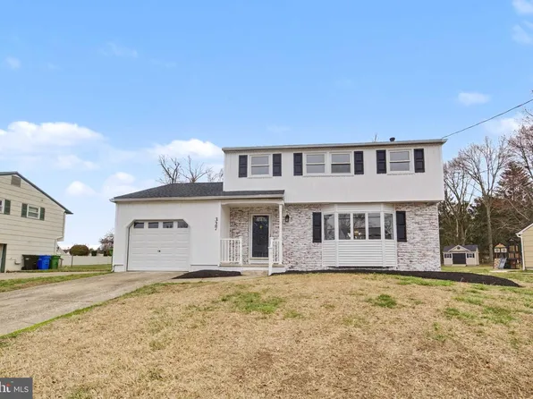 327 Bucknell Ave, Turnersville, NJ 08012