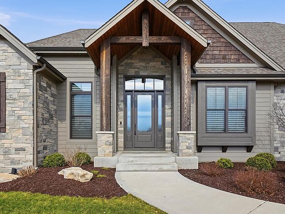 4th image of 1636 Upland COURT