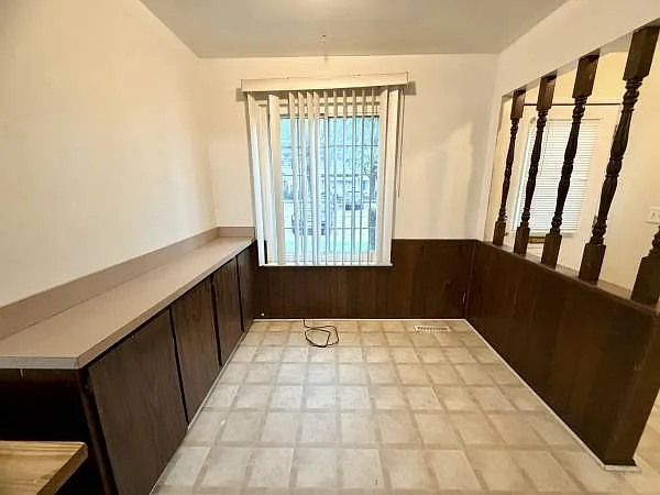 2 bed, 1152 sqft, $1,525 — Photo 2