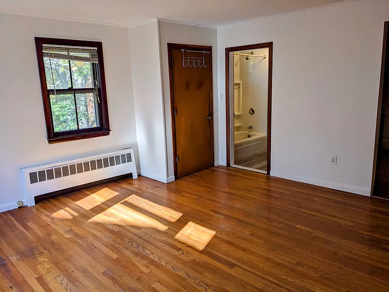69 Dana St #4 — Photo 4