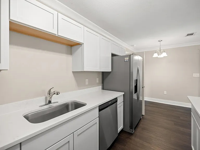 200 Spencer Dr — Photo 14