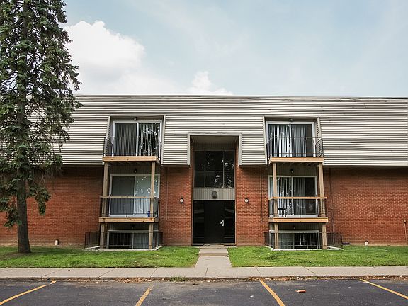 Wade Manor
