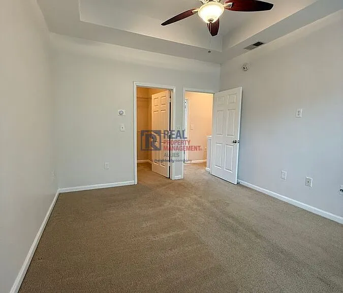 1055 Park Row N — Photo 14